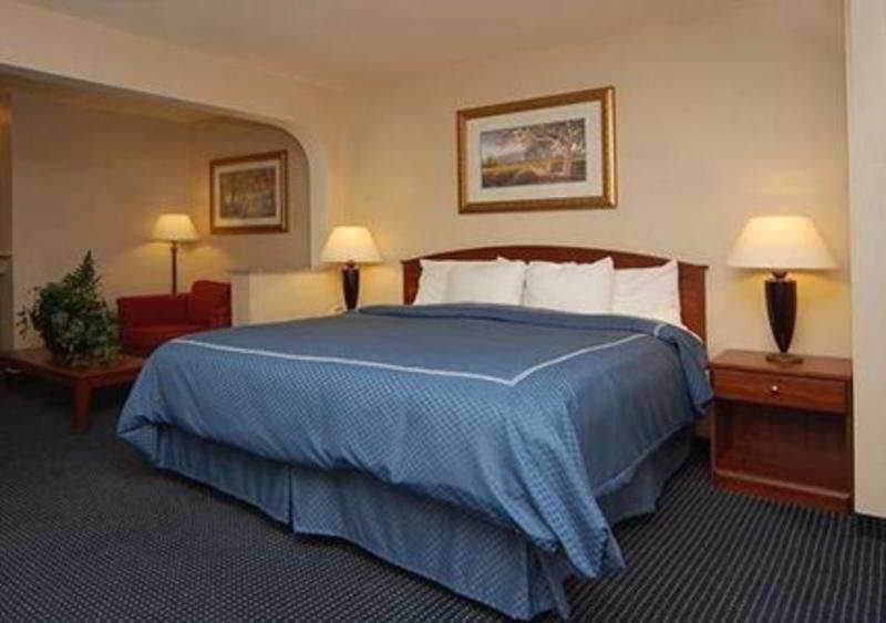 Comfort Suites Clovis Eksteriør billede